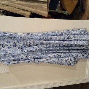 CALVIN KLEIN 14W BLUE /WHITE MAXI DRESS